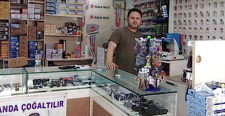 Esenlerde çilingir